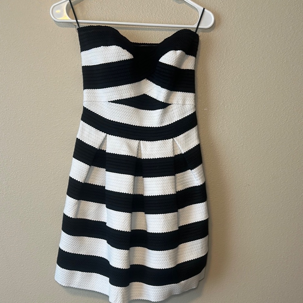 Express Black and White Strapless A-line Cocktail Dress